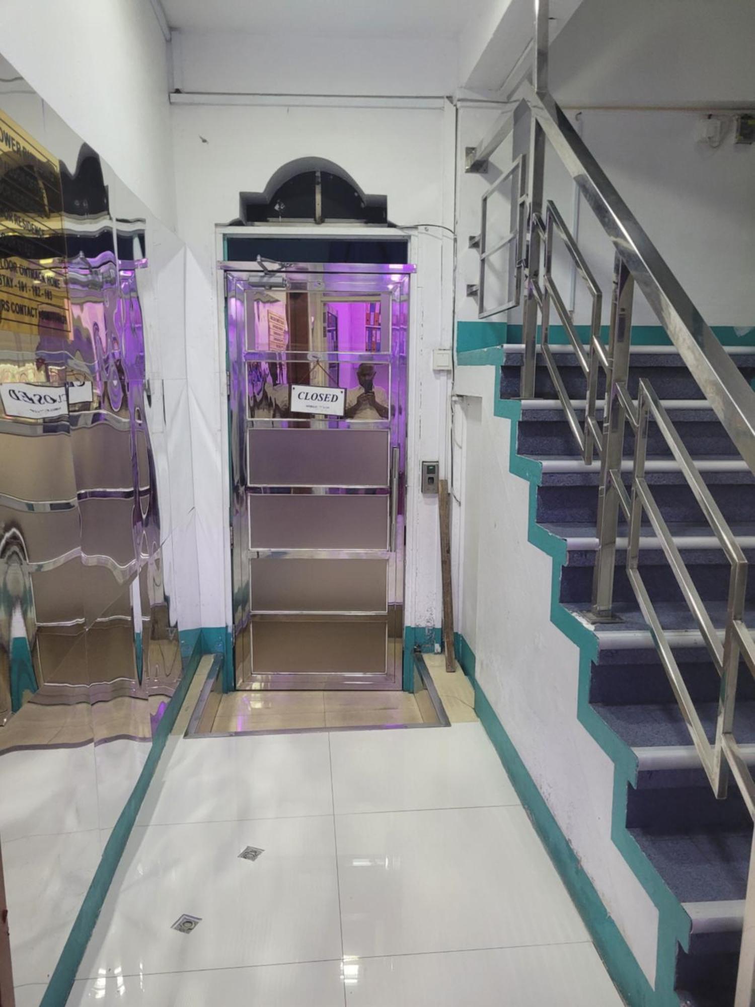 Ontrack Travel - Room Male Ngoại thất bức ảnh