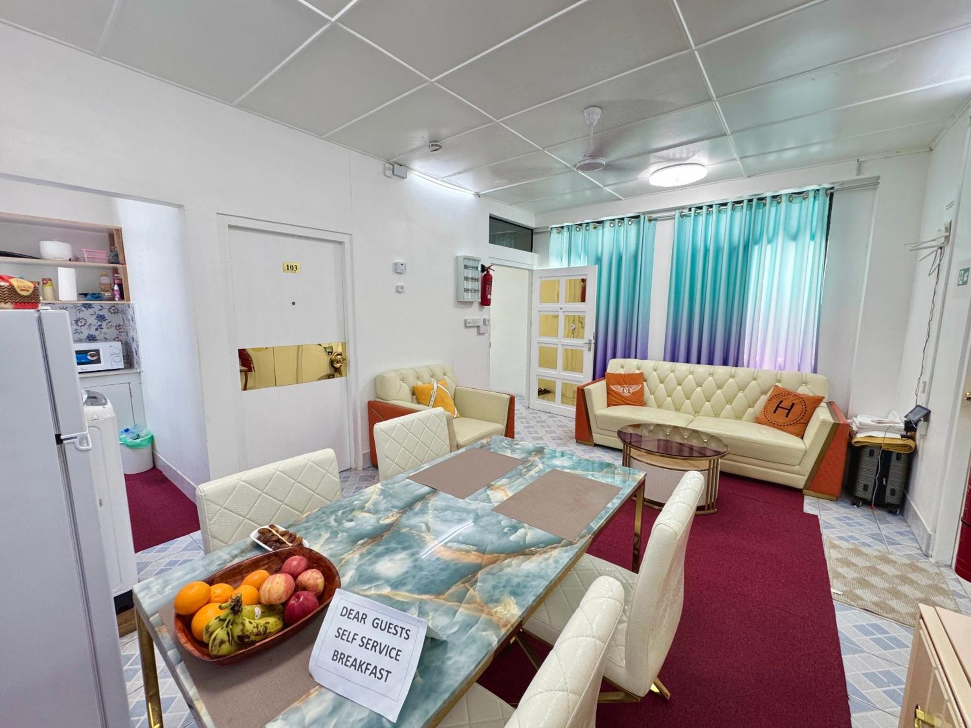 Ontrack Travel - Room Male Ngoại thất bức ảnh
